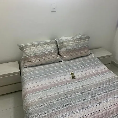 Apto Confortable Barrio Manga, Cerca Al Centro Historico, Bahia Y Playas Homestay Cartagena